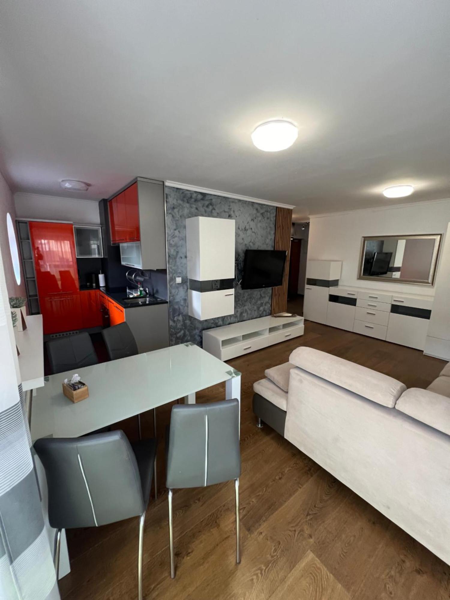 Holiday Apartments Krynica Zdroj Eksteriør billede