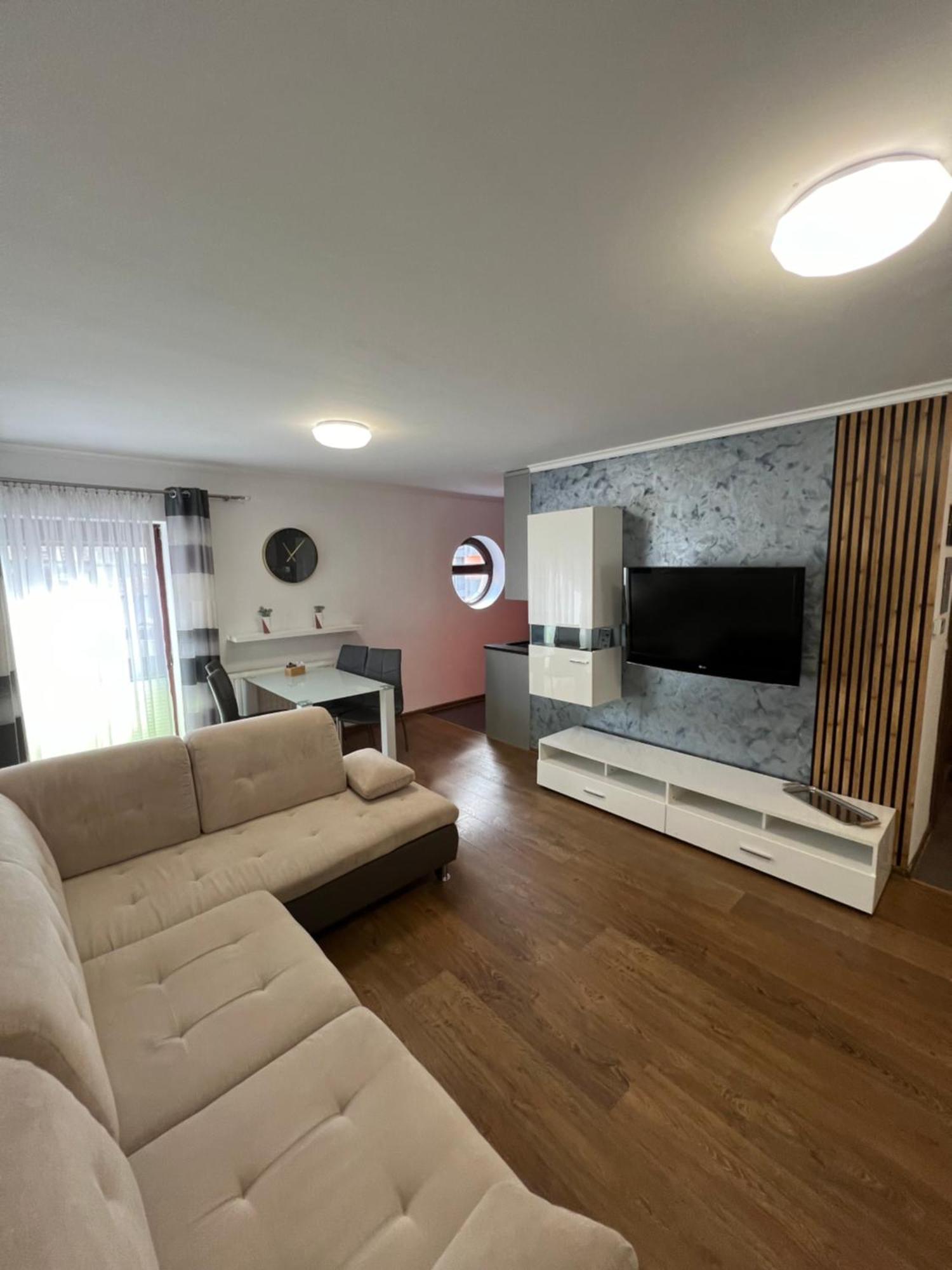 Holiday Apartments Krynica Zdroj Eksteriør billede